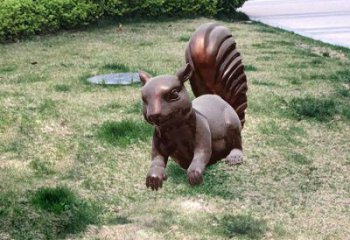 銅松鼠雕塑廠家，動物景觀擺件，仿古元素設計 (5)
