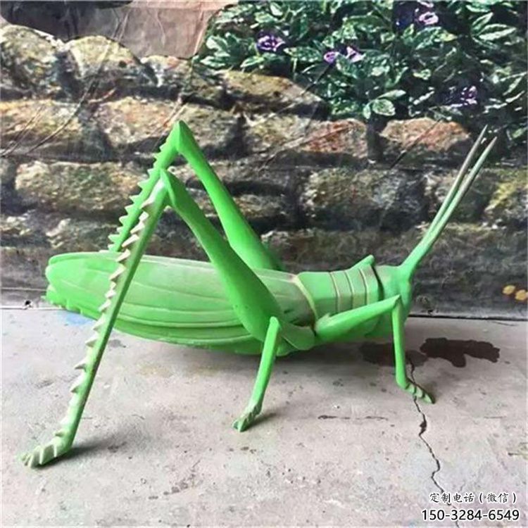 古銅色蟈蟈雕塑廠家 大型城市雕塑 商業(yè)街?jǐn)[件