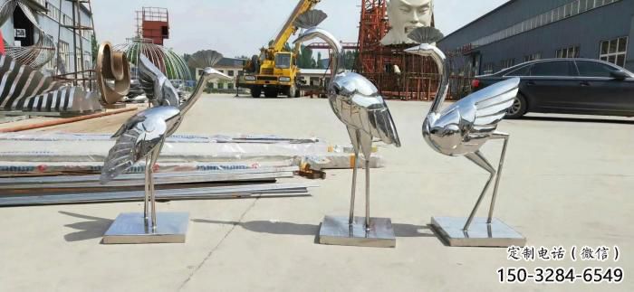 園林白鷺雕塑，噴漆運動雕塑，網格形式