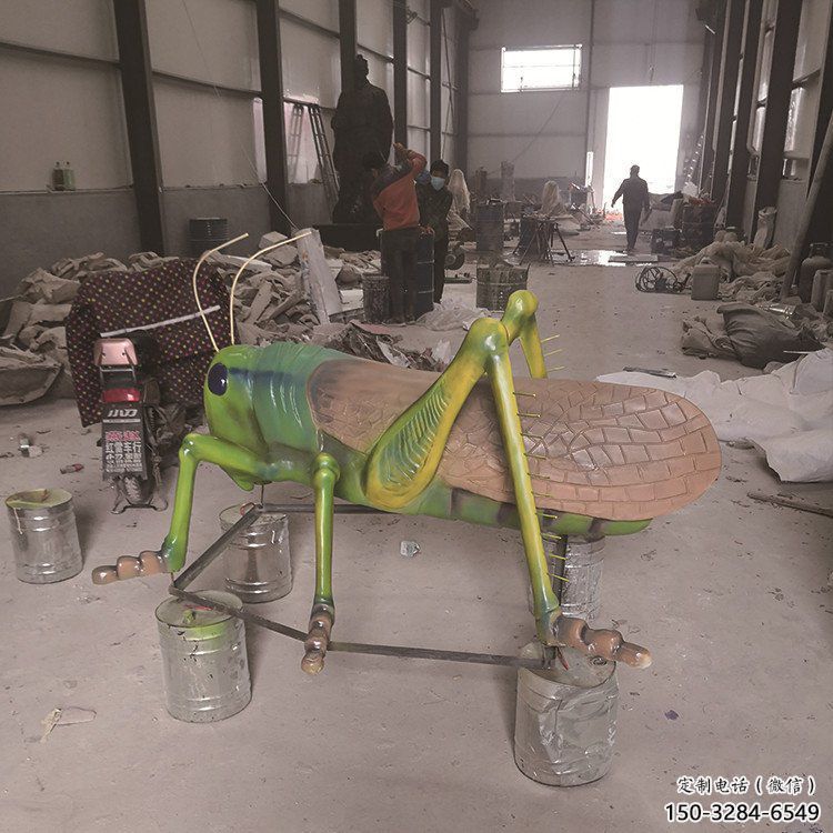 室內(nèi)蝗蟲(chóng)雕塑，拉絲昆蟲(chóng)雕塑，抽象效果