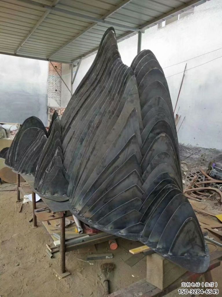 庭院假山雕塑，鍍金歐式雕塑，網格形式