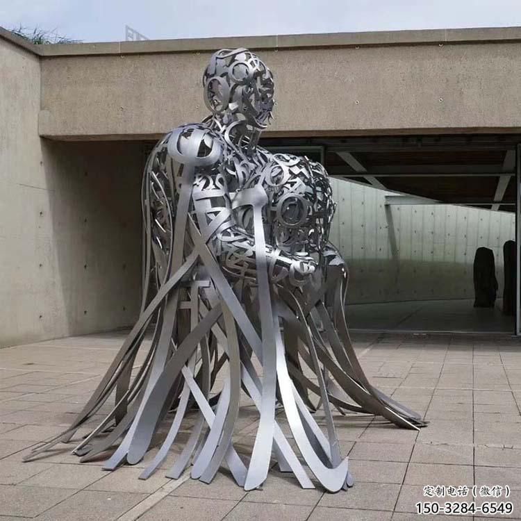 公園字母人物雕塑，噴砂發(fā)光雕塑，鑄銅工藝