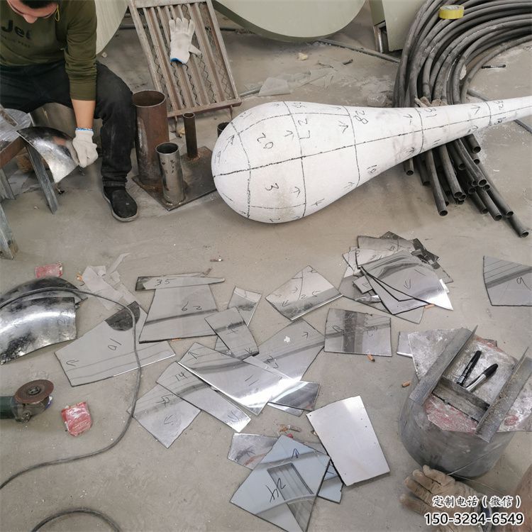 校園景觀雕塑，拉絲水滴雕塑，抽象主題