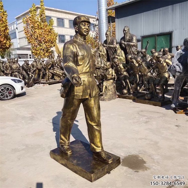 街頭雷鋒雕塑 大型別墅區人物雕塑 黃銅英雄雕塑