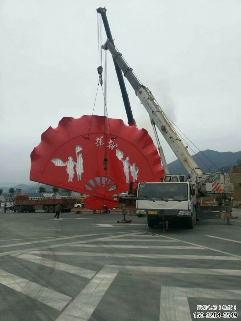大型商場(chǎng)扇子雕塑 仿真景觀雕塑 鏡面扇形雕塑