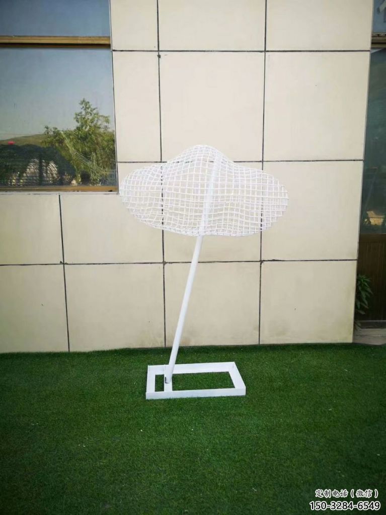 仿真云梯雕塑 電鍍現(xiàn)代梯子雕塑 部隊(duì)云朵雕塑