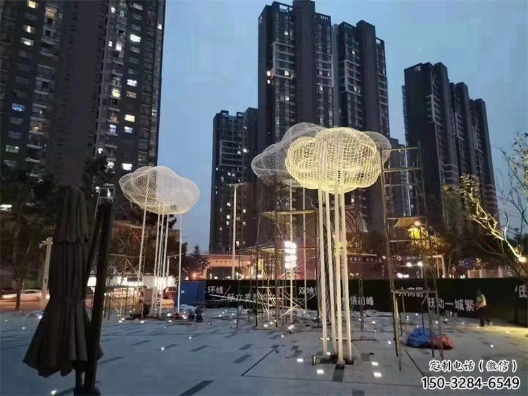 鋼管云梯雕塑 異形噴水梯子雕塑 農村云朵雕塑