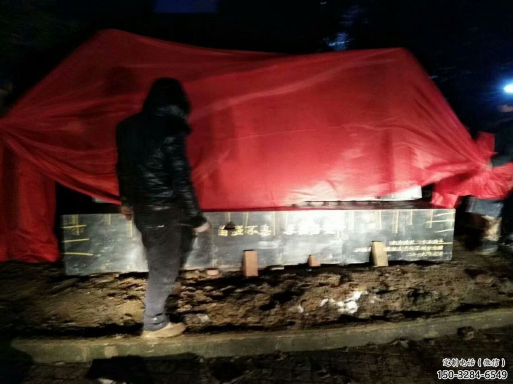 標識竹簡雕塑 剪影標識雕塑 商業(yè)街書本雕塑 標識竹簡雕塑 剪影標識雕塑 商業(yè)街書本雕塑