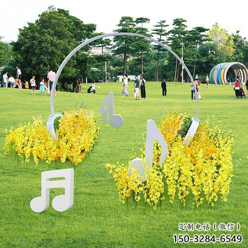 房地產耳麥雕塑 現代音樂雕塑 幾何耳機雕塑