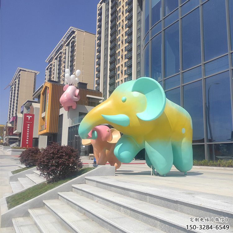 景觀大象雕塑優選，陸地擺件，藝術彩繪大象雕塑供應