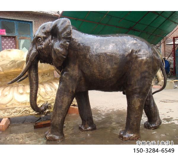 園林大象雕塑供應(yīng)，動物雕塑，銅大象雕塑素材制造