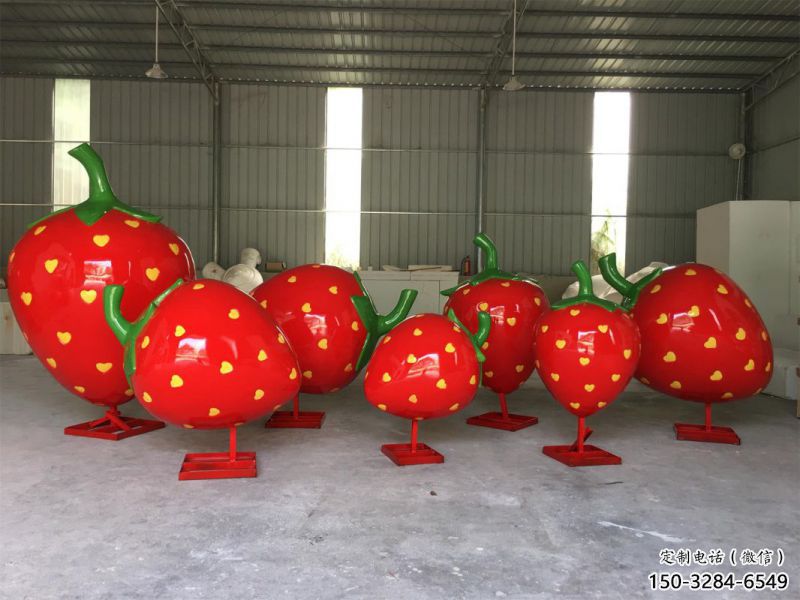 抽象果籃雕塑展品，小區(qū)雕塑，草莓果籃雕塑工程