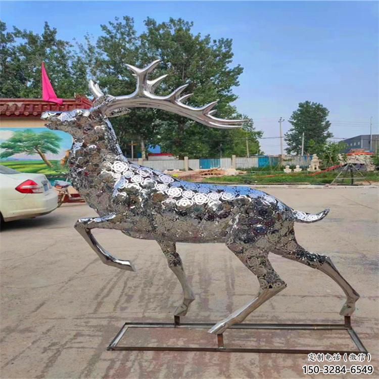 梅花鹿雕塑定做,城區(qū)小品,景觀鏤空梅花鹿雕塑定價(jià) 梅花鹿雕塑定做,城區(qū)小品,景觀鏤空梅花鹿雕塑定價(jià)