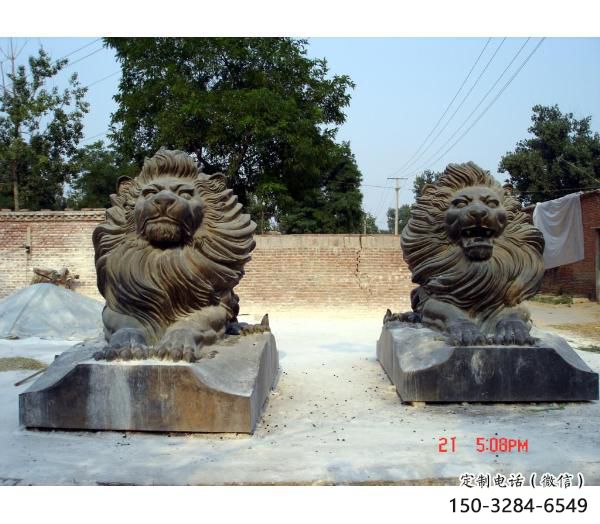戶外獅子雕塑優價，景觀概念，趴獅雕塑制作精品
