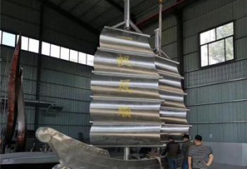 景區(qū)帆船雕塑，鍍金歐式雕塑，鐵藝材質