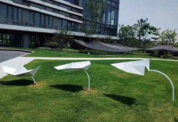 紙船雕塑訂做，彩鋼制作，民俗折紙船雕塑優(yōu)選