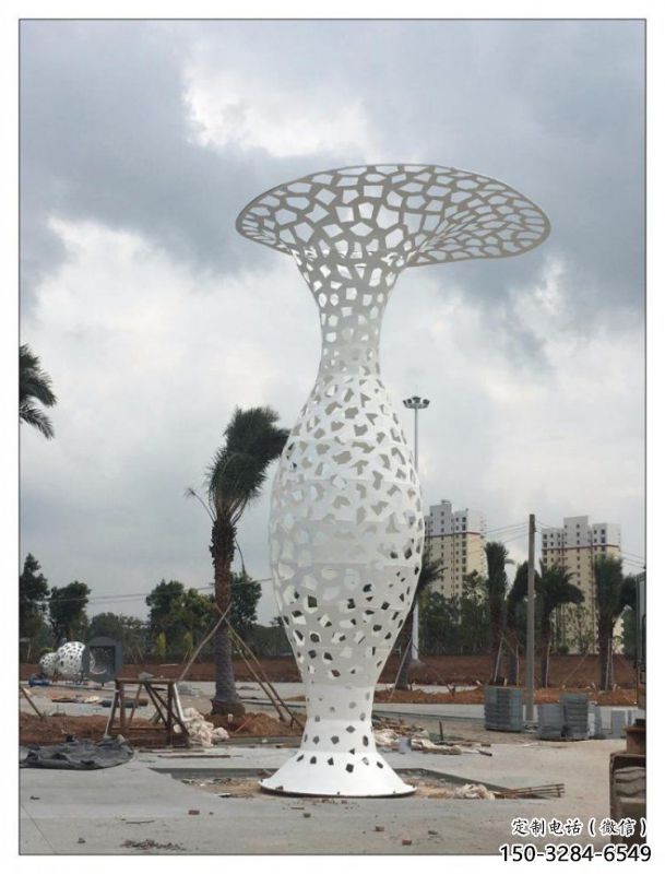 花瓶雕塑通用，陸地擺件，各類鏤空花瓶雕塑點擊