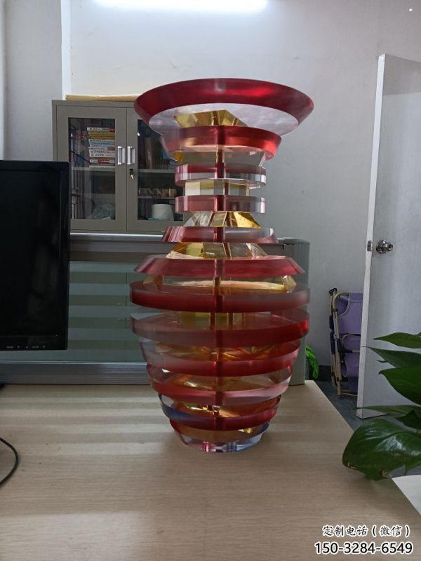 抽象花瓶雕塑制造，景觀雕塑，異形花瓶雕塑展品