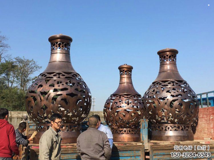 銅花瓶雕塑精選，戶外雕塑，景觀銅花瓶雕塑優(yōu)價(jià)
