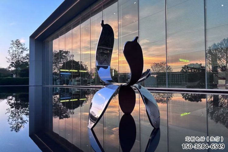 四葉草雕塑展品，景觀雕塑，不銹鋼四葉草雕塑供應