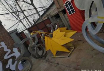 楓葉雕塑制作，園林裝飾，建筑烤漆楓葉雕塑廠家