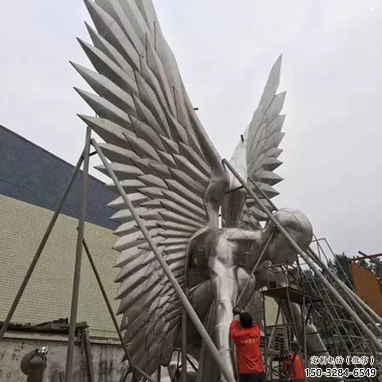 房地產(chǎn)翅膀雕塑，仿古景觀雕塑，噴砂制造
