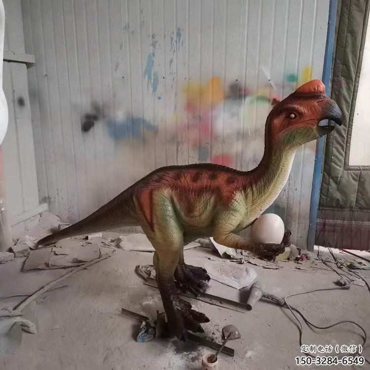 深圳抽象恐龍雕塑制造，動物雕塑，玻璃鋼恐龍雕塑展品