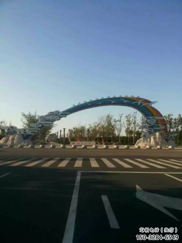 息烽云朵大門雕塑，公園美陳元素，不銹鋼云朵大門雕塑