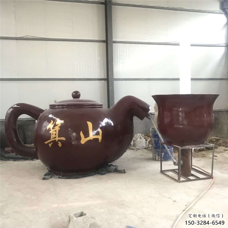 無錫商業街酒壺雕塑