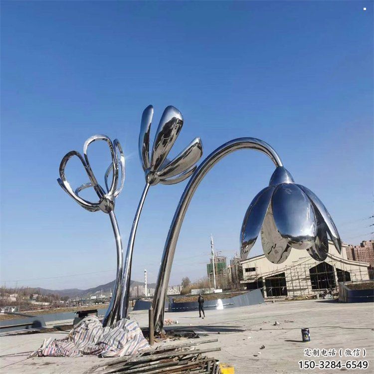 拉薩市百合花雕塑承接，城市裝飾，大型不銹鋼百合花雕塑公司
