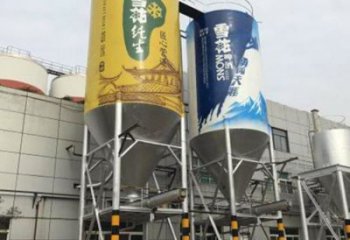 山南飲料瓶雕塑精選，街道標(biāo)識，玻璃鋼飲料瓶雕塑工程指用