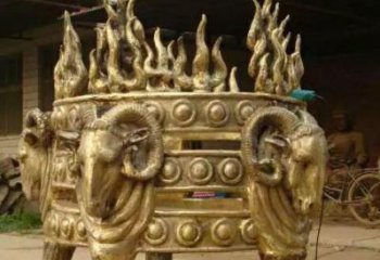 城關(guān)廣場(chǎng)福鼎雕塑